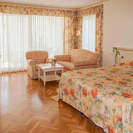 Otel Miramar 4*