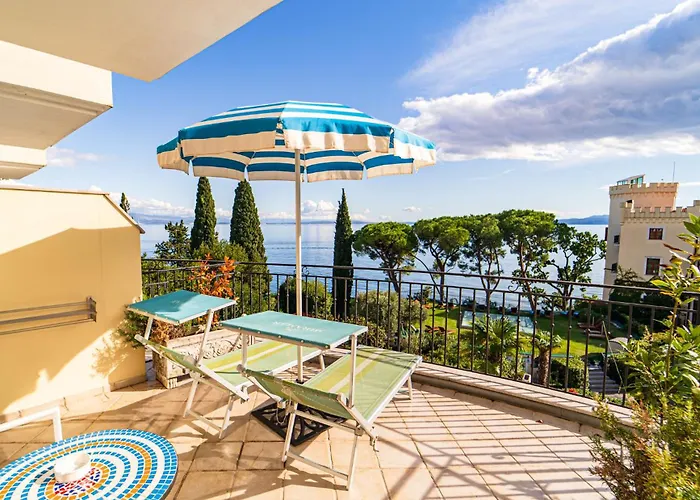 ホテル Miramar 4*