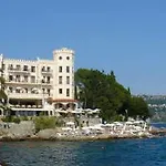 Miramar Hotel